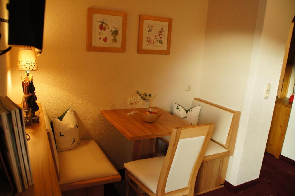 Appartment Sarlo Sankt Anton am Arlberg Oda fotoğraf