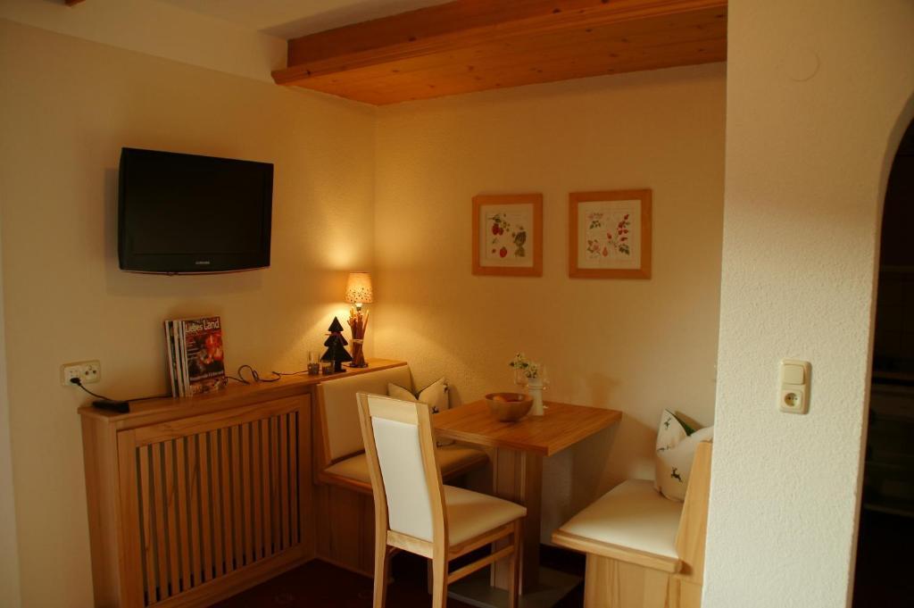 Appartment Sarlo Sankt Anton am Arlberg Oda fotoğraf